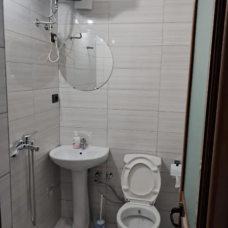 Hostel Vrrini Tirana