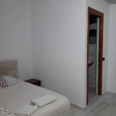 Vrrini Hostel Tirana