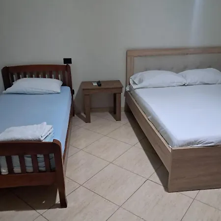 Vrrini Hostel Tirana
